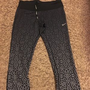 Nike Capri Leggings